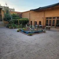 دفتر-کار-نیمه-خصوصی-در-خانه-سنتی
