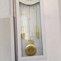 ساعت ایستاده کاملاً سالم