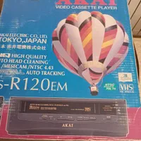 ویدیو‌کاست‌پلایر-ساخت‌‌اکایی ژاپن -با کارتن|پخش‌کننده DVD و ویدیو|تهران, زرکش|دیوار