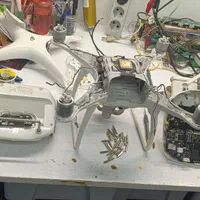 قطعات فانتوم، فانتوم چهار، فانتوم 4، 4 dji phantom|دوربین عکاسی و فیلم‌برداری|تهران, پونک|دیوار