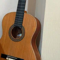 گیتار کلاسیک دست‌ساز