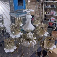 لوستر ۴ شاخه  ترکیبی برنج و سرامیک خطی|لوستر و چراغ آویز|بروجرد, |دیوار