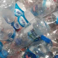 بطری ۱ونیم لیتری ودبه|ظروف نگهدارنده، پلاستیکی، یکبارمصرف|بیرجند, |دیوار