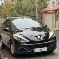 ۲۰۷ مدل ۱۴۰۲ فرمان برقی درحد خشک