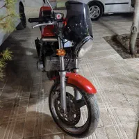 سی بی 400
