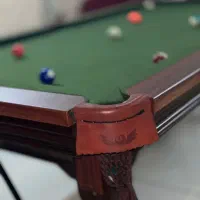 میز بیلیارد در حد نو