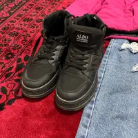 کاپشن|لباس|ری, دیلمان|دیوار