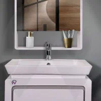 استخدام نیروی زیرکارچی و رنگ کار ماهر