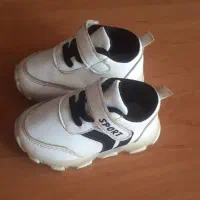 کتانی های سالم و زیبا مناسب کوچولوهای نو پا|کیف، کفش، کمربند|زرندیه, |دیوار