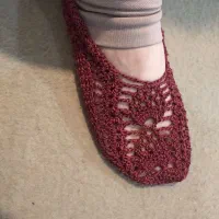 پاپوش یا جوراب کاموا بافت