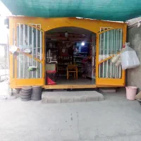 فروش زمین دارای کانکس دست ساز پنج در چهار.