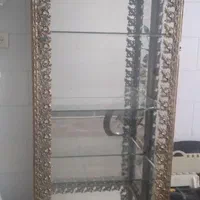 ویترین تمیز و سالم