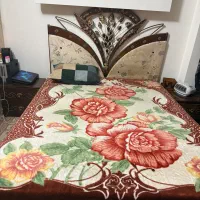 تخت دو نفره و پا تختی و دراور