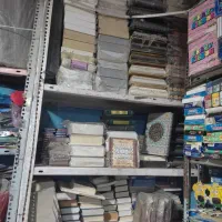 تعدادی قرآن قابدارسفید، ونقره ای وتعدادی نفیس