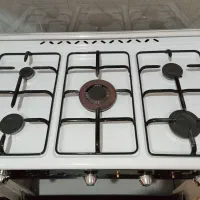 اجاق گاز پنج شعله