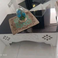 میز و گل میز