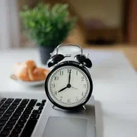 گرافیست،ادیت عکس،بنر،لوگو،کارت ویزیت