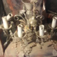 لوستر.4.شاخه.فلزی.کارکرده