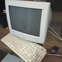 مونیتور و کیبورد