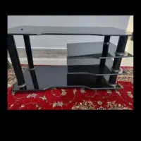 میز تلوزیون  و توستر وبوفه گرد