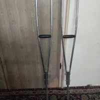 عصا زیر بغل