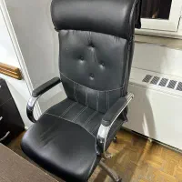 ۲ عدد صندلی مدیریتی