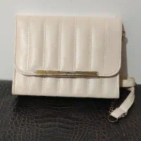 کیف|کیف، کفش، کمربند|عطاملک, |دیوار