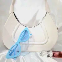 کیف|کیف، کفش، کمربند|برازجان, |دیوار