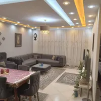 فروش فوری آپارتمان۱۱۰متری۲خوابه بلوارصلح زیرفی