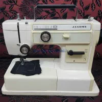 چرخ خیاطی ژانومه
