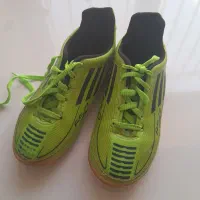 یک جفت کفش ورزشی پسرانه سایز ۲۷و۲۸|کفش و لباس بچه|هرسین, |دیوار