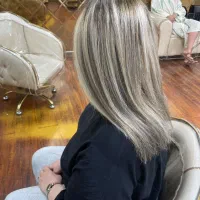 فقط اجرای رنگو لایت احیای مو  اصلاح و ابرو و ناخن