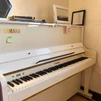 پیانو الکتریکی طرح آگوستیک