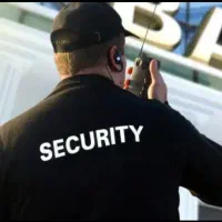 باز نشسته ام جهت نگهبانی و سرایداری و نگهداری باغ
