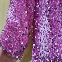 پیراهن پولکی،زمینه مخمل صورتی|لباس|مشکیندشت, |دیوار