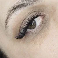 آموزش وخدمات اکستنشن مژه