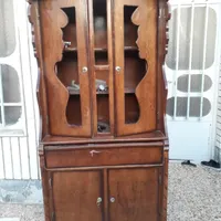 کمد چوبی