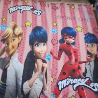 پرده دختر کفشدوزکی