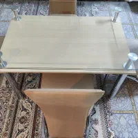 میز نهارخوری ۴نفره