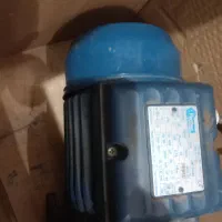 پمپ اب پنتاکس یک اسب بشقابی|مصالح و تجهیزات ساختمان|تهران, شهرک ولیعصر شمالی|دیوار