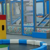 مربی خانه بازی