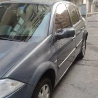 رنو مگان ۲۰۰۰ مدل ۹۰