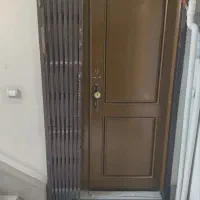 درآپارتمان
