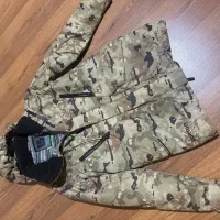 لباس اسکی برند burton آمریکایی