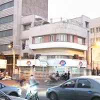 ۵۰۰متر سند تجاری۴طبقه تاپ لوکیشن بازار سعدی
