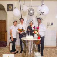 گروه سوپرایز شادی