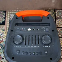 پارتی باکس ۶۰۰ زیلوت