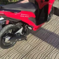 کلیک واریو 150i در حد صفر