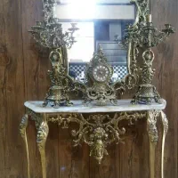 آینه کنسول شمعدان و ساعت برنجی قدیمی|صنایع دستی و سایر لوازم تزئینی|مشهد, کوه سنگی|دیوار