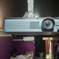 ویدیو پرژکتور و پرده